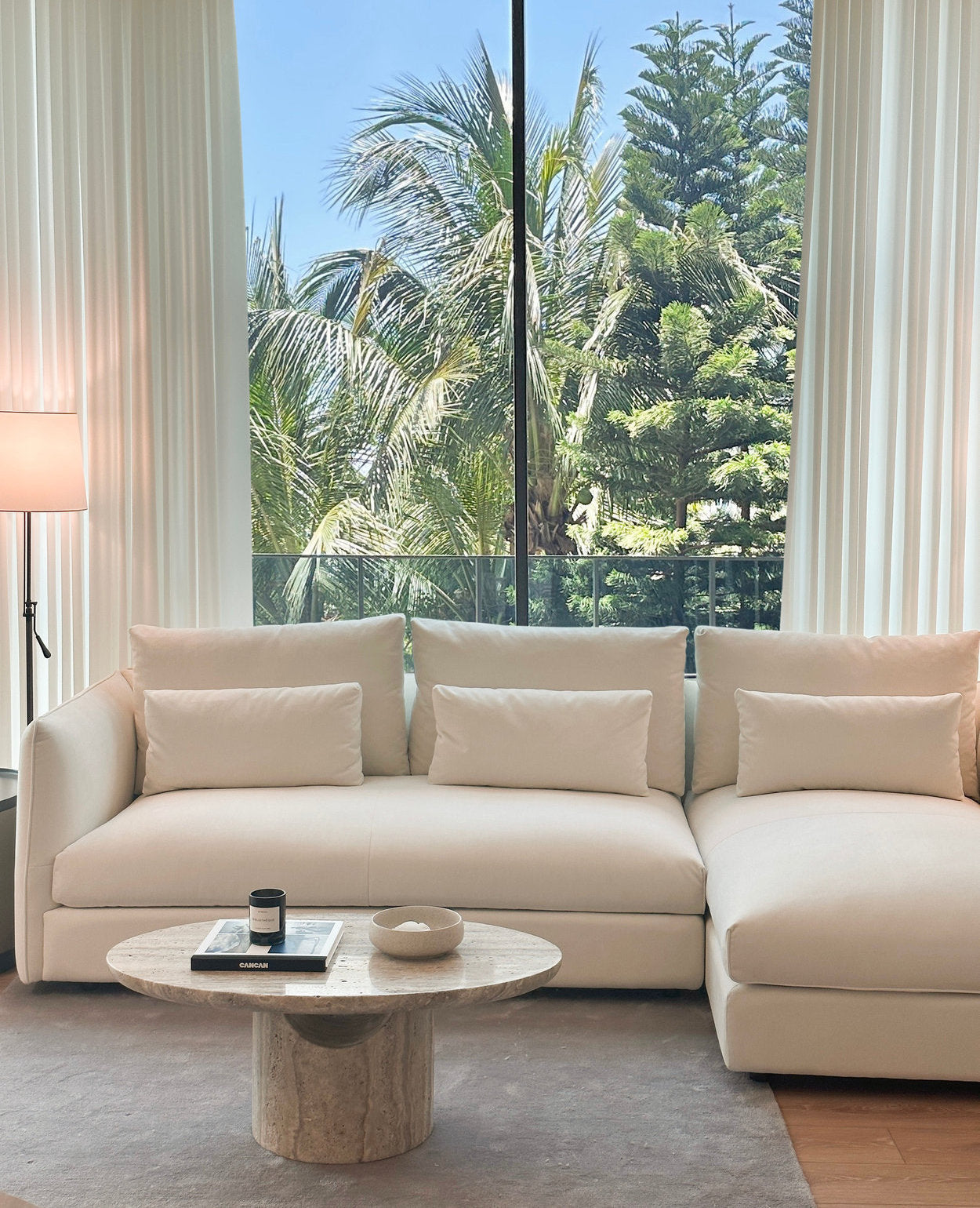 Tristen Chaise Sectional Sofa