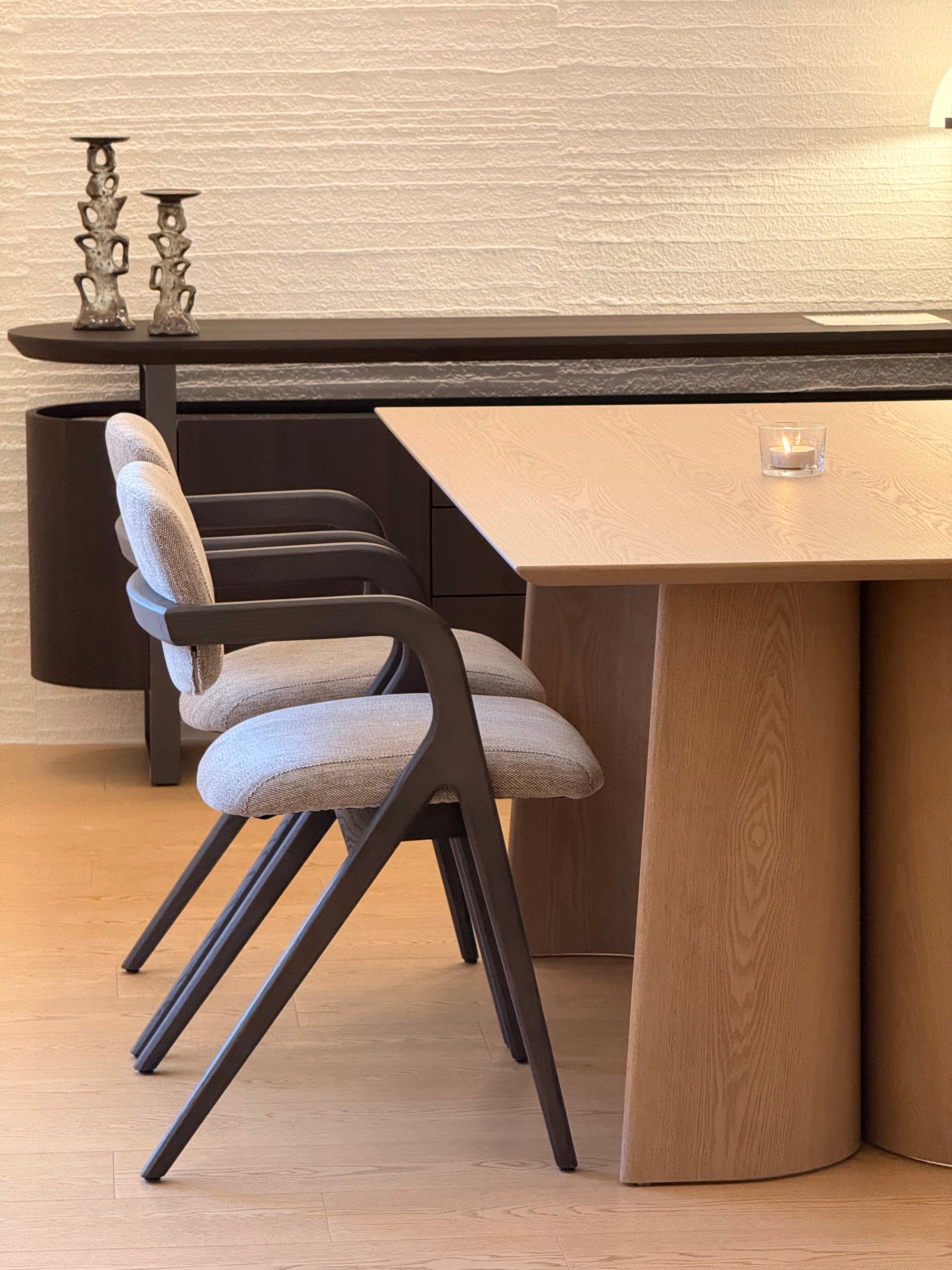 Brahm Dining Table - Whitewash