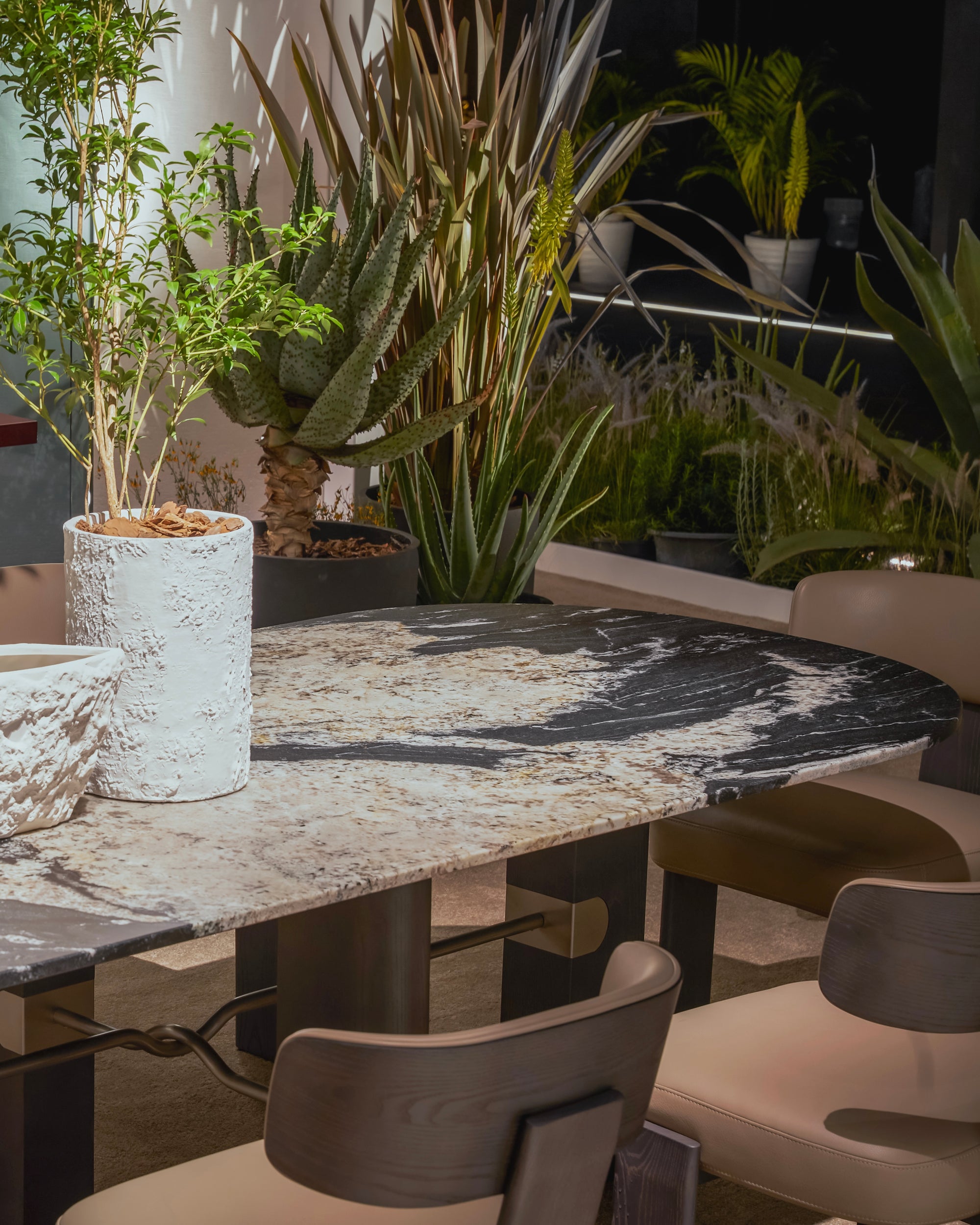 Matador Granite Dining Table